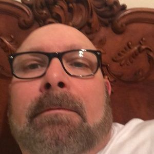 Meet your Posher, Chuck